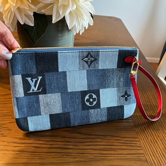 LOUIS VUITTON Neverfull MM Patchwork Monogram Denim Shoulder Bag Blue